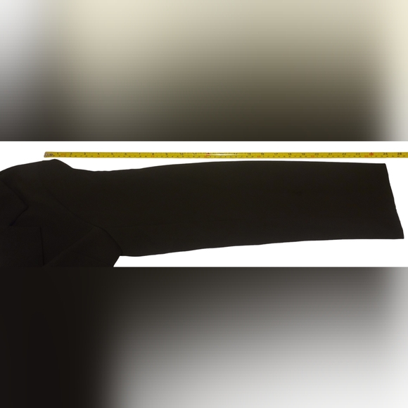 Black Blazer with pockets - New with Tags, Size 1. US XS. - Picture 8 of 8